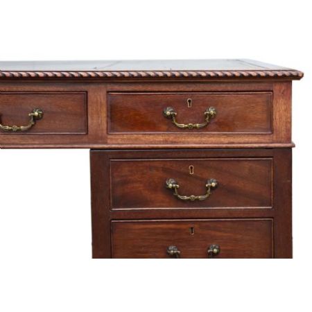 Massiver Edwardian Mahogany   Partner Schreibtisch 