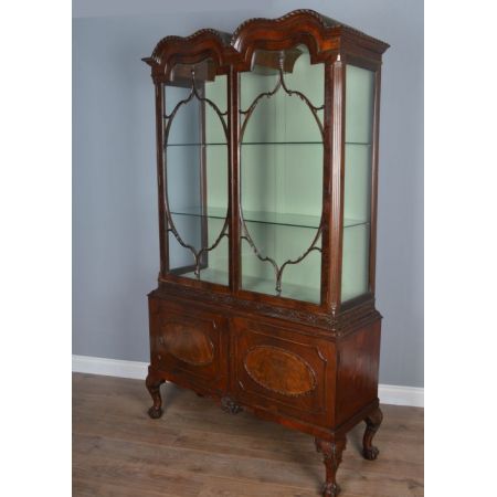 Original edwardianische antike zweitürige Vitrine im Chippendale-Stil