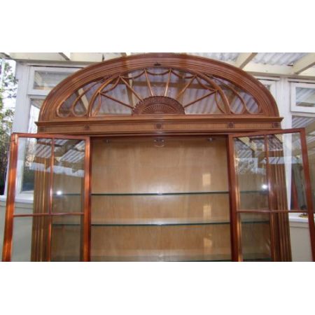 Große edwardianische Mahagoni Massivholz Vitrine 1900