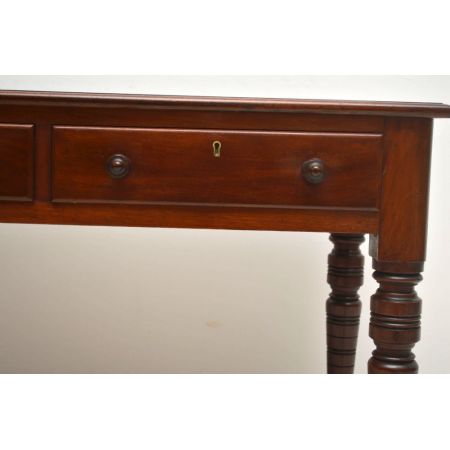 Antiker viktorianischer Massivholz Mahagoni Schreibtisch