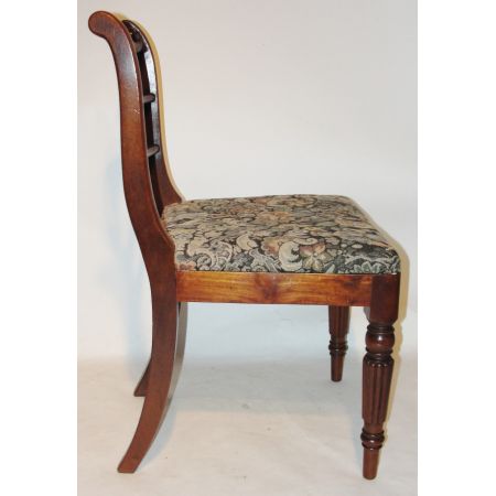 Sechs Regency-Mahagoni-Esszimmerstühle um 1830 Original