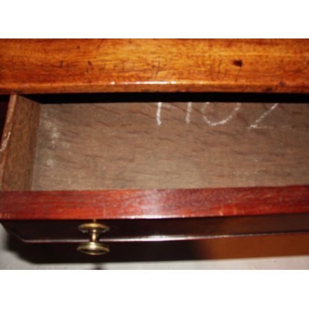 Edler original georgianischer Mahagoni Beistelltisch Massivholz 1800