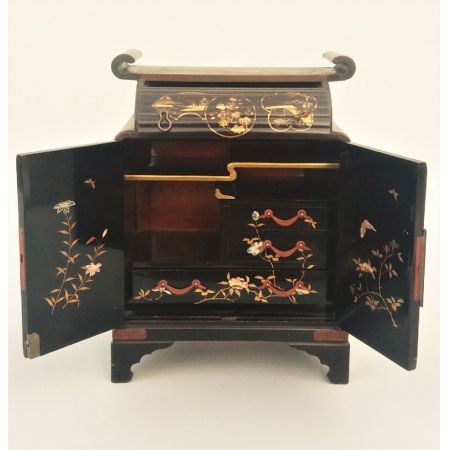 Antikes japanisches lackiertes Sideboard Schrank Original