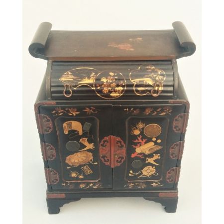 Antikes japanisches lackiertes Sideboard Schrank Original