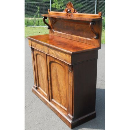Viktorianisches Mahagoni Chiffonnier Sideboard  1860 