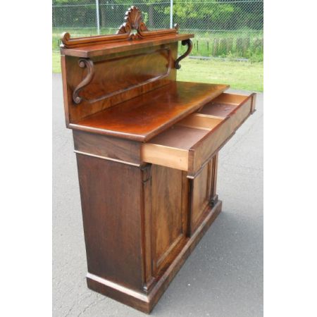 Viktorianisches Mahagoni Chiffonnier Sideboard  1860 
