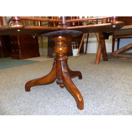 Wundervoller viktorianischer Nussbaum Büchertisch  Selten schön