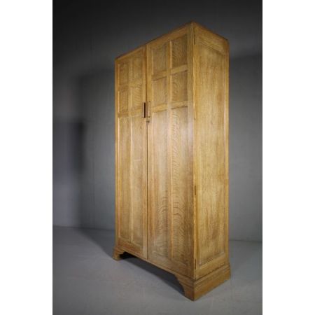 Großartiger Bowman Brothers antiker Eichen Kleiderschrank von 1930 