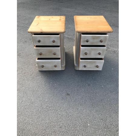 Ein Paar bemalte viktorianische Nachttische aus Kiefer