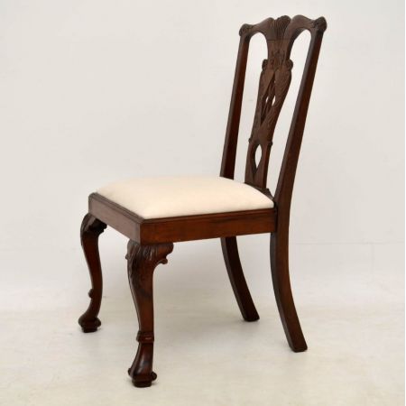 Vier schöne Esszimmerstühle Chippendale-Stil original von 1890 aus Mahagoniholz