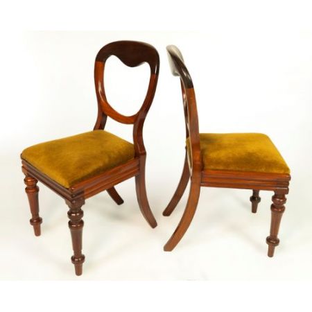 4-teiliges antikes Stuhlset, original 1870