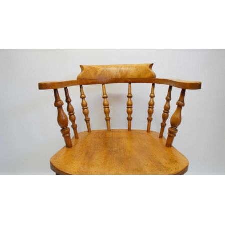 Schöner Lehnstuhl aus Buche/Ulme, original von 1910