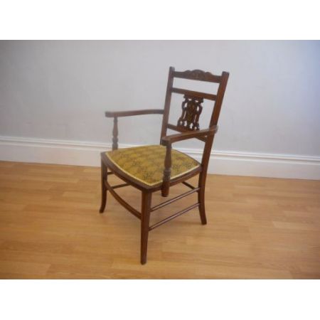 Stilvoller original edwardianischer Sessel aus Buche und Birke antik