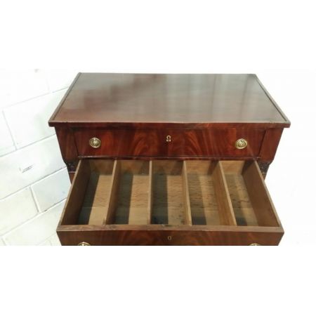 Französische antike Kommode aus Mahagoniholz, original von 1870