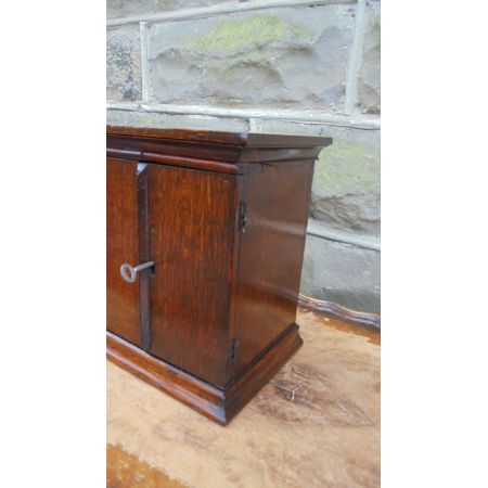 Antiker Sammlerschrank Beistelltisch Schrank Original Eiche