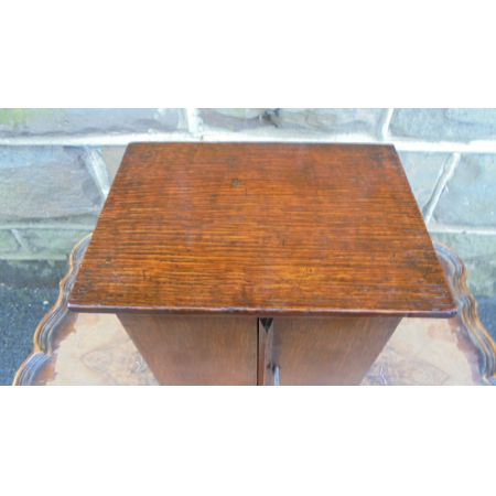 Antiker Sammlerschrank Beistelltisch Schrank Original Eiche