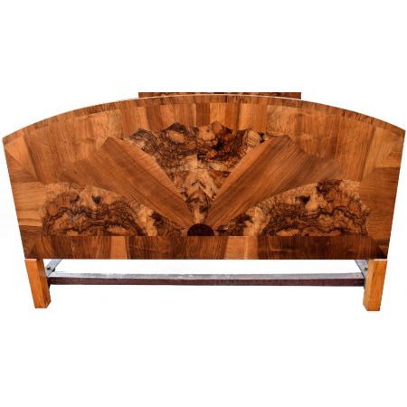 1930er Art-Deco-Doppelbett aus Nussbaum