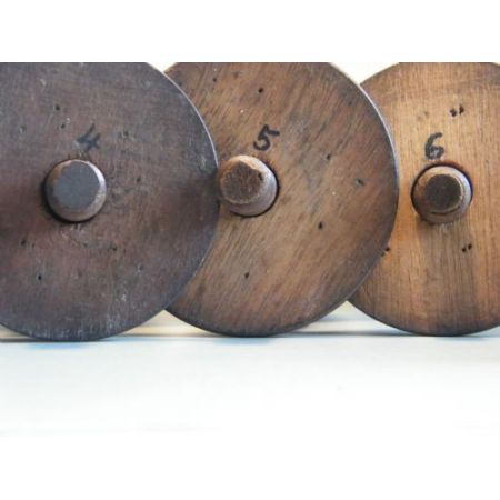 Sechs original antike Mahagoni Holz Griffe Holzknauf Türgriffe Pilzform Rarität 1900