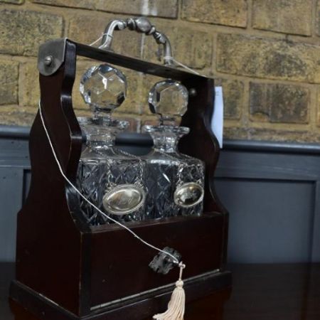 Original Mahagoni Silber Flaschenhalter Tantalus Rarität ca 1900