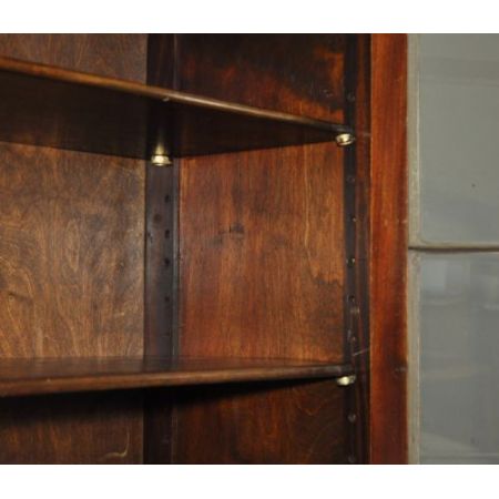 Attraktiver Vintage 1930er Maple & Co. Art Deco Nussbaum verglaster Bücherschrank