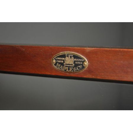 Attraktiver Vintage 1930er Maple & Co. Art Deco Nussbaum verglaster Bücherschrank