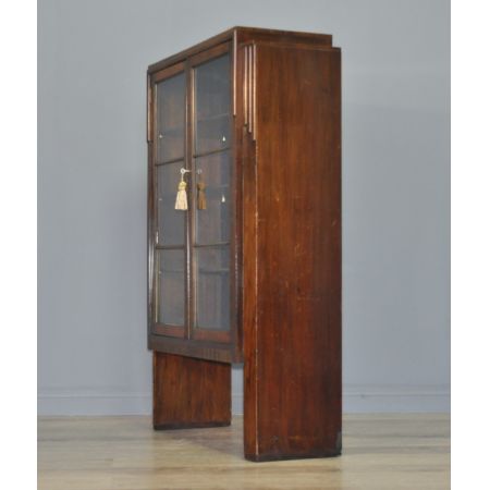 Attraktiver Vintage 1930er Maple & Co. Art Deco Nussbaum verglaster Bücherschrank