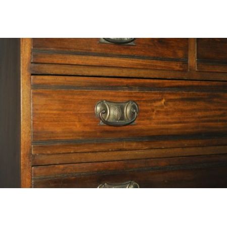 Englische Edwardianische antike Mahagoni Kommode,  18. Jahrhundert