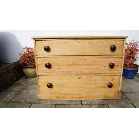 Original Viktorianische Kommode, Kiefernholz, frühes 19. Jahrhundert