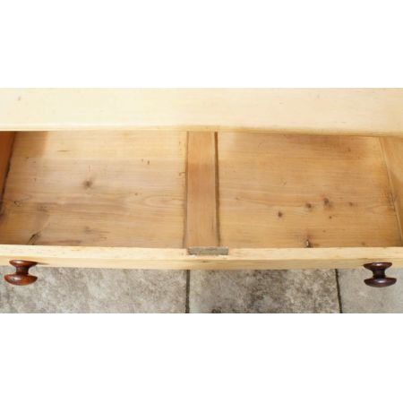 Original Viktorianische Kommode, Kiefernholz, frühes 19. Jahrhundert