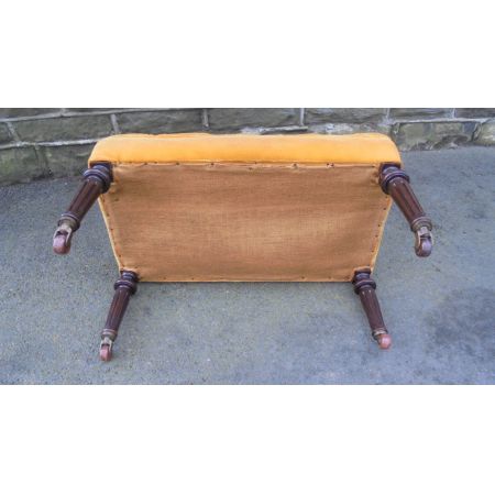 Antiker viktorianischer Klavierhocker aus Walnussholz, 19. Jahrhundert