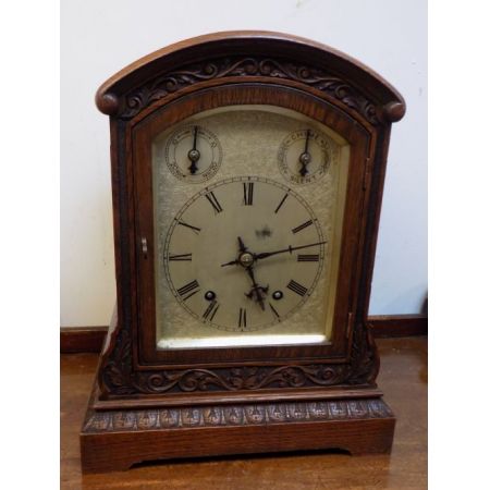 Original antike Winterhalder & Hoffmeir Uhr in geschnitztem Gehäuse aus Eiche, 1900