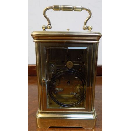 Englische antike Messinguhr, tragbar, 1920