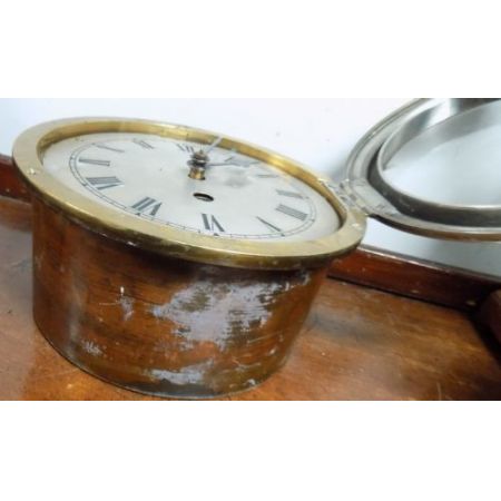 Antike original englische Schiffsuhr mit Kettenlaufwerk, 1910