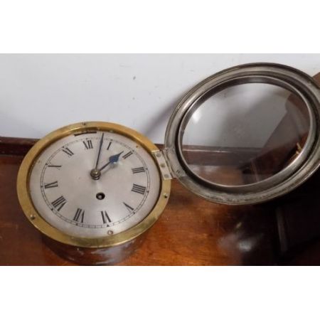 Antike original englische Schiffsuhr mit Kettenlaufwerk, 1910