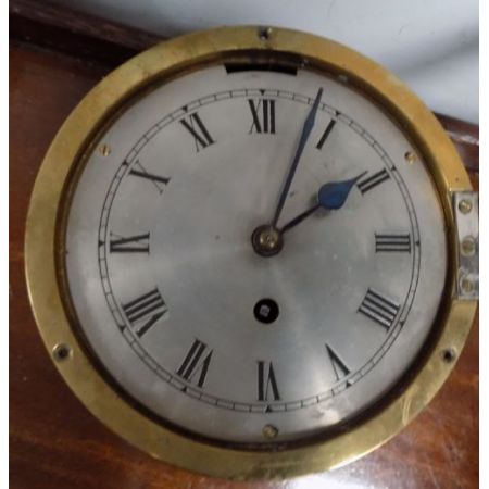 Antike original englische Schiffsuhr mit Kettenlaufwerk, 1910