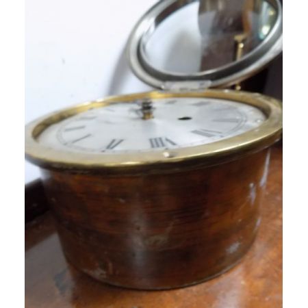 Antike original englische Schiffsuhr mit Kettenlaufwerk, 1910