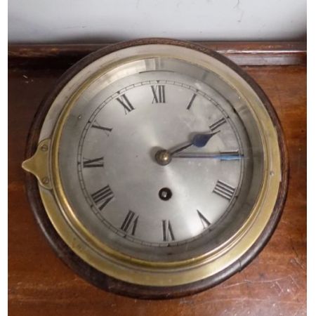 Antike original englische Schiffsuhr mit Kettenlaufwerk, 1910
