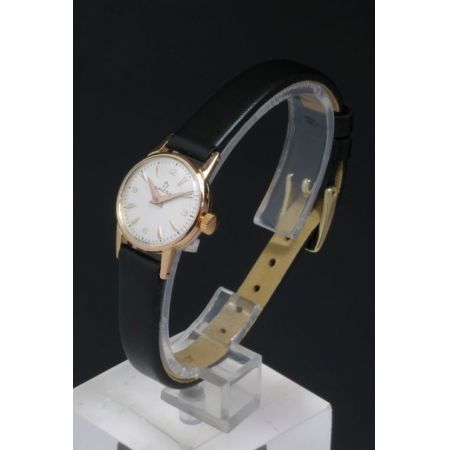 Schöne 14 Karat Roségoldene Omega Damen Armbanduhr, 1958