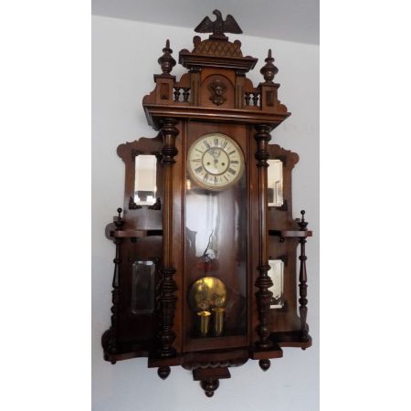Englische antike große Gustav Becker Wanduhr, Wien 1900, Walnuss