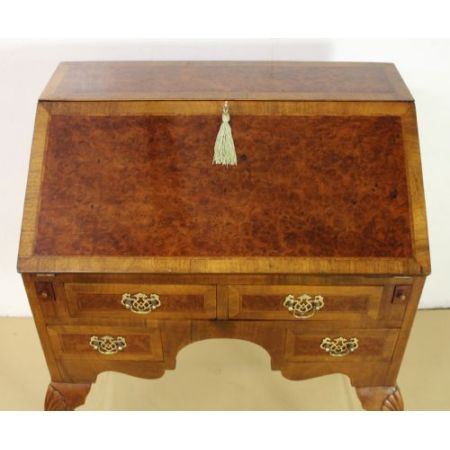 Queen Anne Nussbaum Sekretär antik 1900