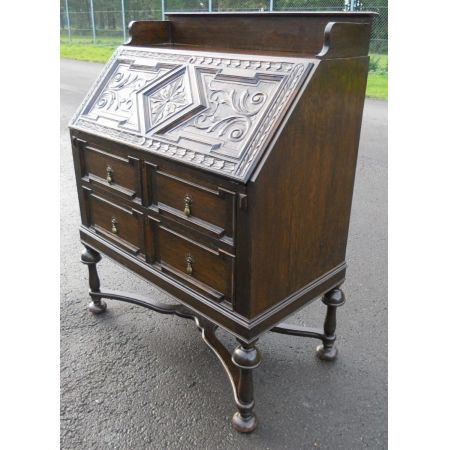 Original antiker Sekretär aus geschnitzter Eiche, 1920