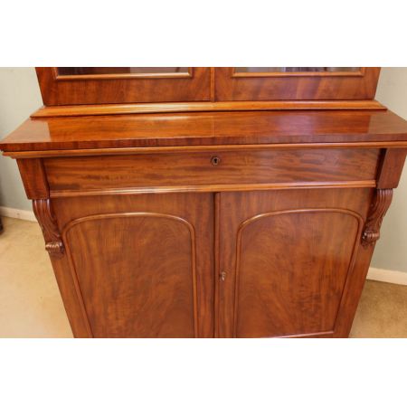 Viktorianischer Bücherschrank antik Mahagoni Massivholz 1850