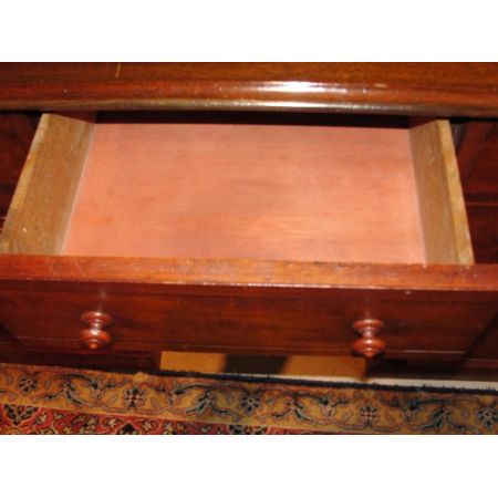 Englischer Viktorianischer Schreibtisch aus Mahagoni Massivholz, 1860