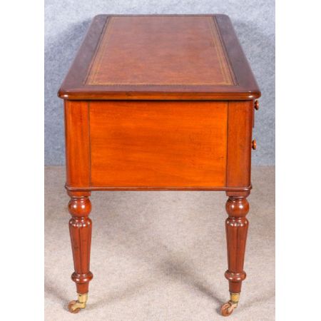 Hochqualitativer antiker viktorianischer Schreibtisch, 19. Jahrhundert, Mahagoni