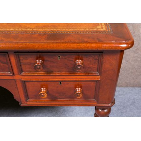 Hochqualitativer antiker viktorianischer Schreibtisch, 19. Jahrhundert, Mahagoni