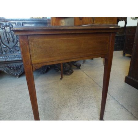 Original antiker Schreibtisch aus Mahagoni Massivolz, 1910