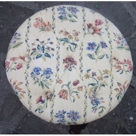 Original antiker Viktorianischer Klavierhocker, aus geschnitztem Walnussholz, 1860