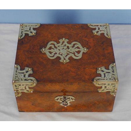 Viktorianisches original antikes Schmuckkästchen, 1850, Walnuss