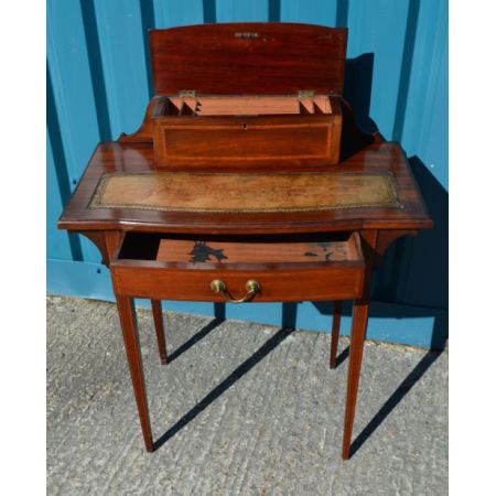 Damenschreibtisch Mahagoni Massivholz, 19. Jahrhundert Edwardian