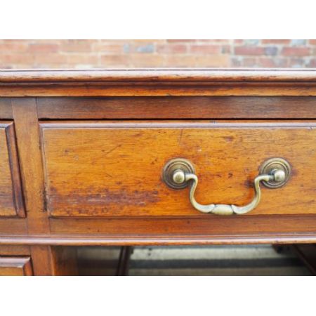 Antiker Edwardianischer Pedestal Desk, 1910, Mahagoni Massivholz